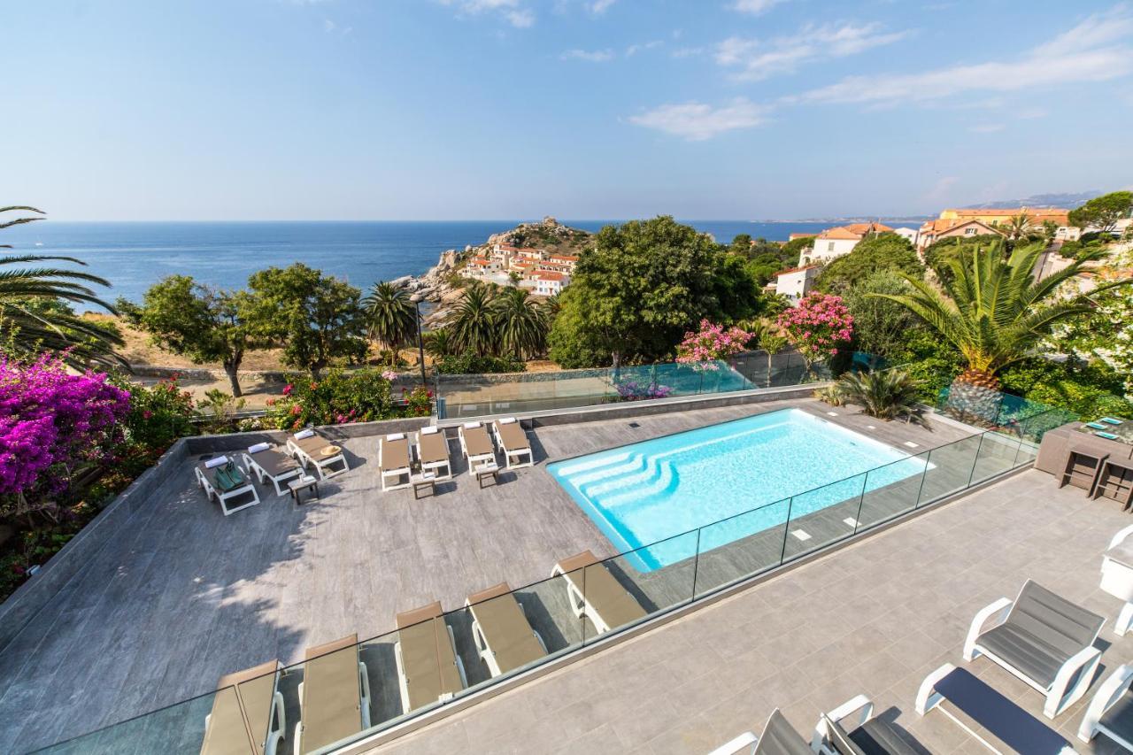 Hotel Villa R Calvi  Buitenkant foto